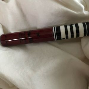 Kokie kissable lip gloss.